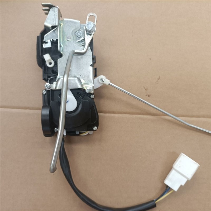适用于御捷330乐唯V6t领途E行电动汽车车门锁块中控锁闭锁器电机