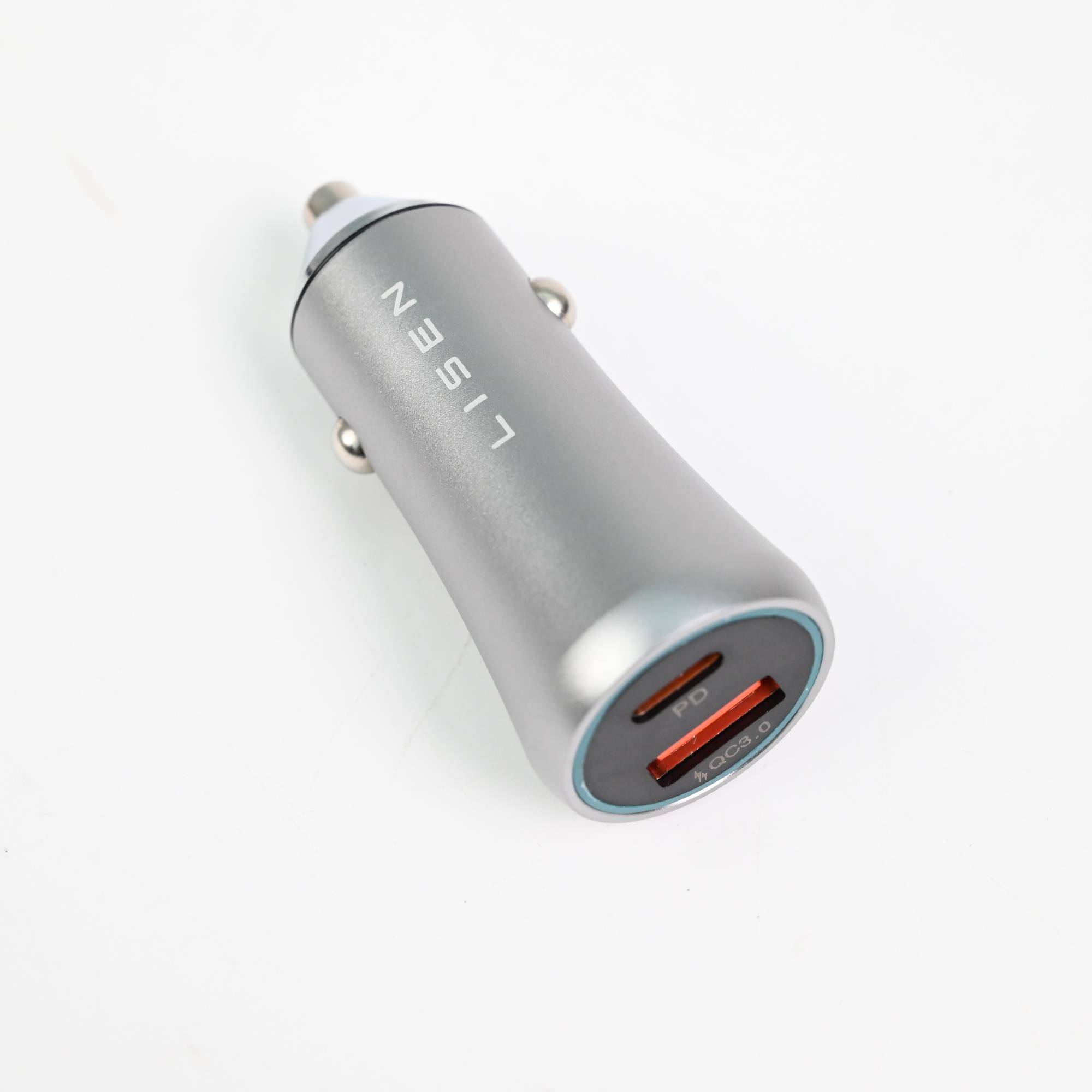 LISEN车载点烟器车充48W1A+1CPD30W+10W小巧迷你铝合金车载充电器