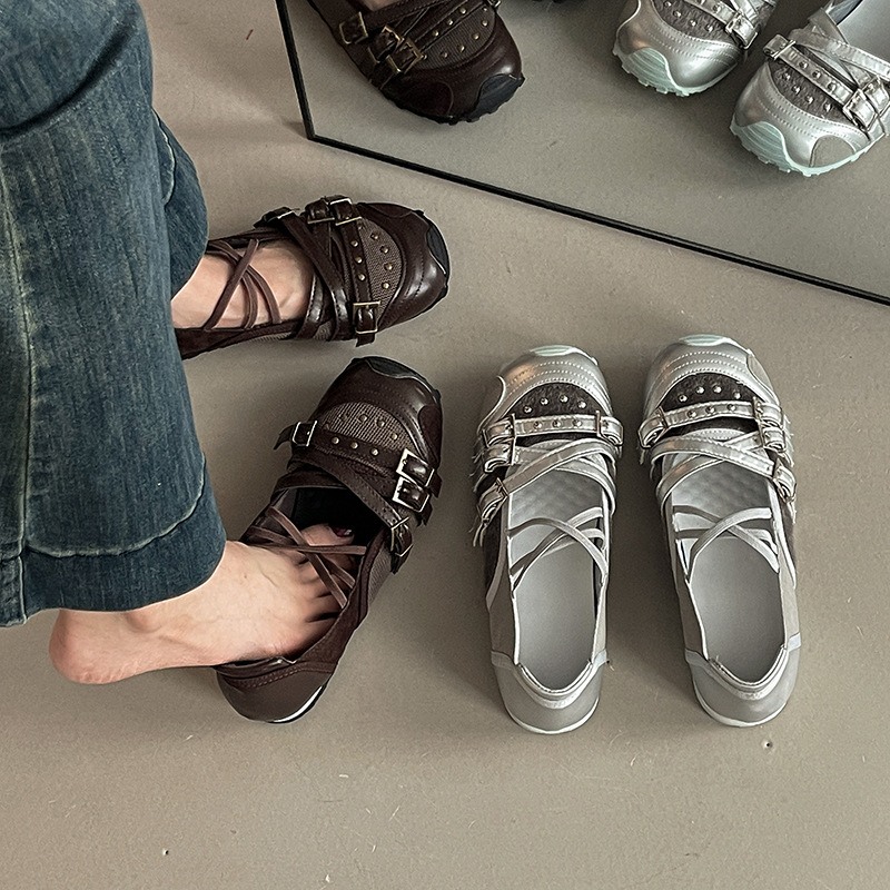 复古设计感芭蕾舞单鞋铆钉设计女鞋单鞋子单鞋女平底鞋鞋子女鞋子