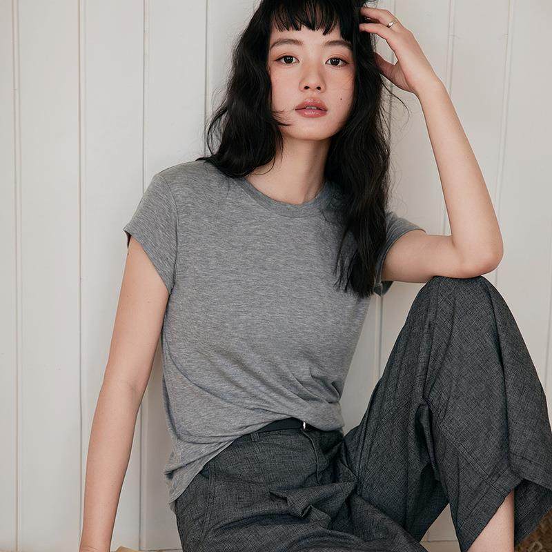 夏季天丝羊毛短袖t恤女圆领设计感修身连袖2025新款纯色舒适上衣,女装/女士精品,T恤,淘宝优惠券,粉丝福利购,淘宝优惠卷