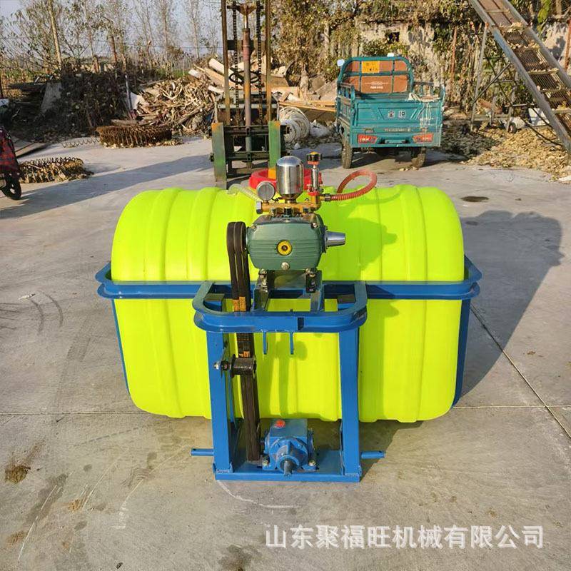 四轮后置小麦玉米打药机轴传动自动收管打药机遥控卷管喷药机