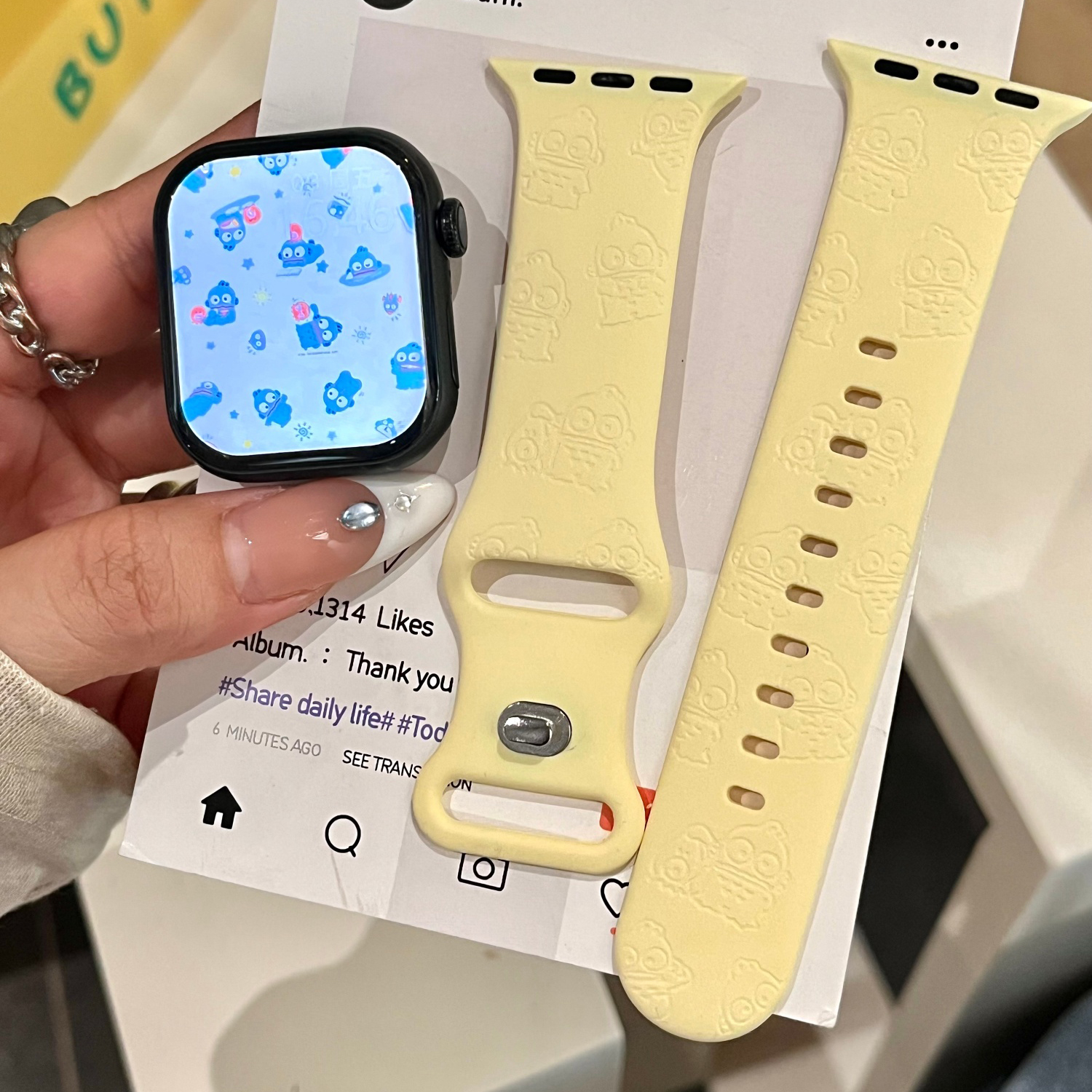 小丑鱼适用苹果手表表带iwatchS11/10/9硅胶Apple奶黄色2ultra/SE