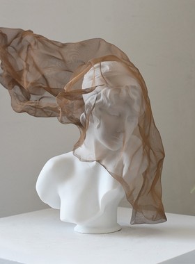 北欧轻奢金色面纱少女雕塑u摆件样板房客厅玄关艺术感雕像软装饰