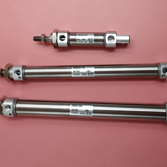 全新CM2E25 CDM2E25-180/190/200/210/220/230/240/250Z迷你气缸
