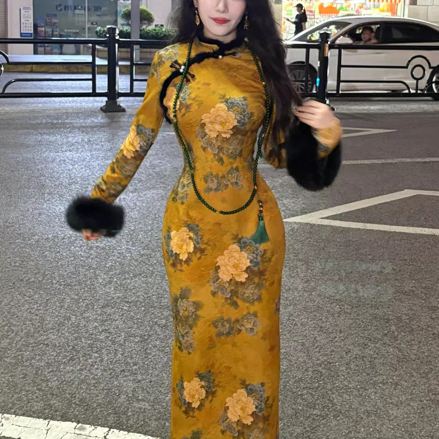 新中式显瘦秋冬款旗袍贵气夜未央