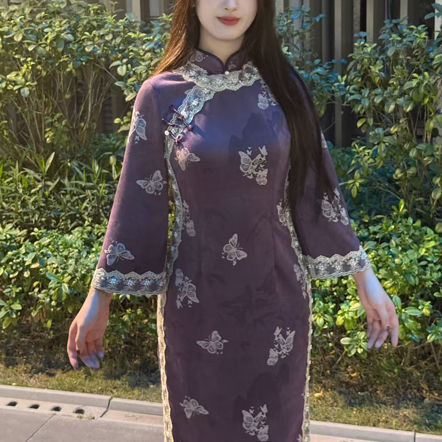 秋冬珠链蕾丝新中式旗袍酱紫太太