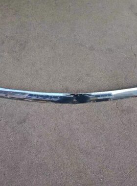 7C150--吉利引擎/7机盖E亮条9亮条前款716装饰条盖帝豪C适用E18RV