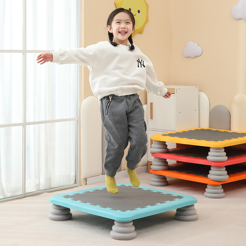 家庭蹦蹦床室内儿童跳跳床幼儿园感统训练器材健身小型弹跳床