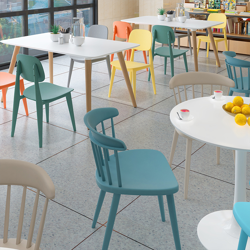 北欧餐桌椅组合家用简约伊姆斯白色奶茶甜品蛋糕店洽谈小圆桌子