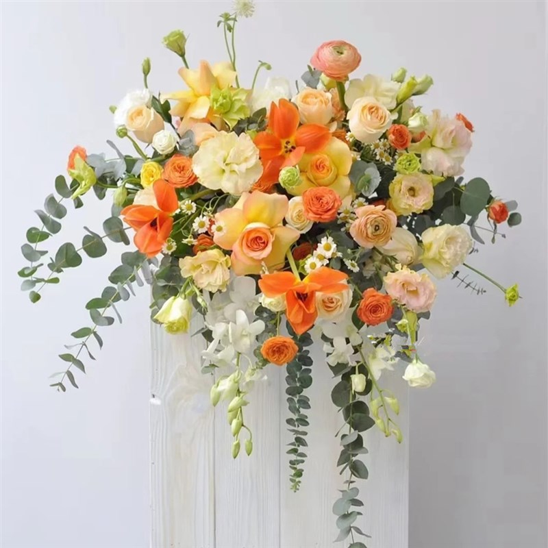 杭州送花会议桌花商务演讲台花展览酒店餐台办公桌签到台收银鲜花