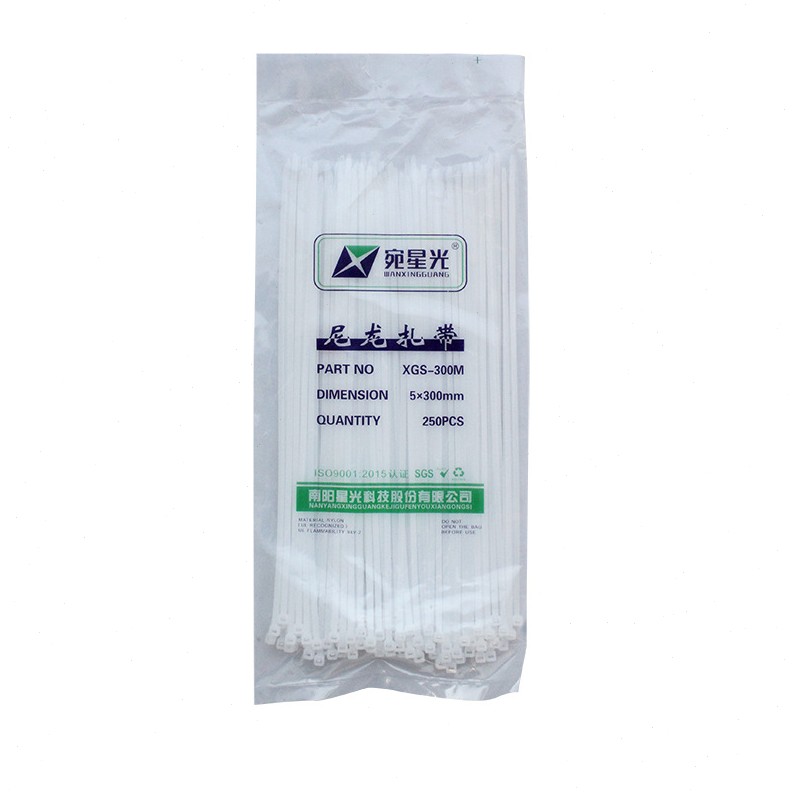 5*300*3.6mm150条/包1件50KG 18元/kg 约256包尼龙扎带
