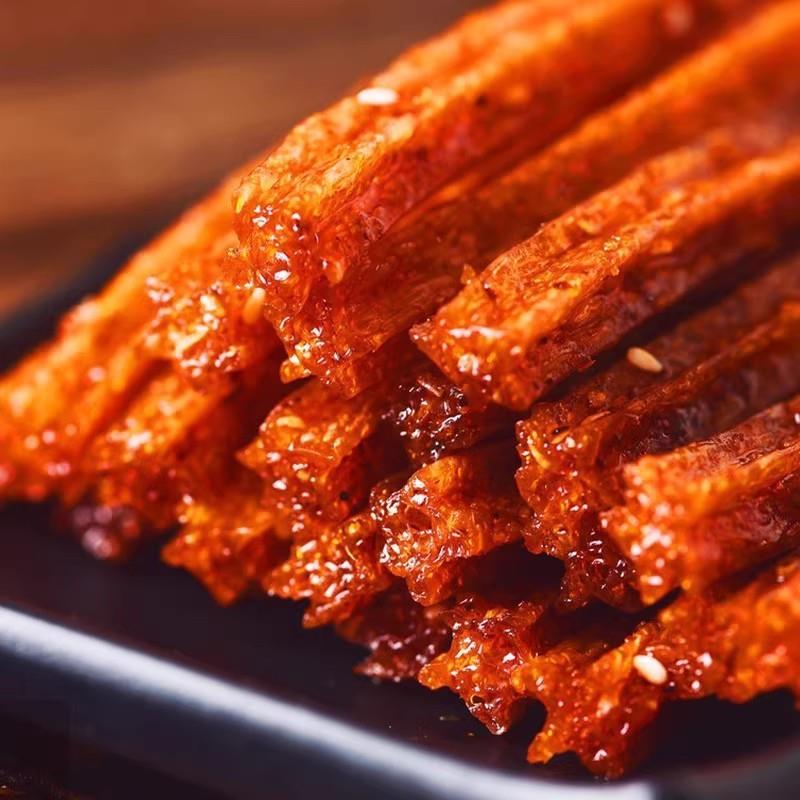 嘴巴香香爆辣芝麻辣条面筋辣翅棒毛劲松老式怀旧组合零食油泼辣椒