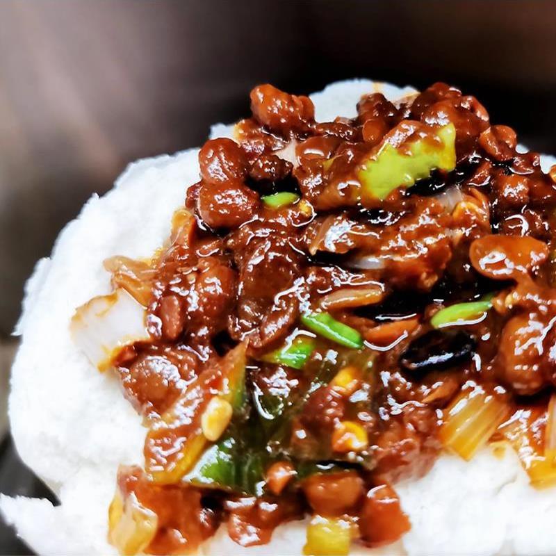 山东特产西瓜酱豆子菏泽正宗手工香辣豆豉酱拌面下饭馒头黄豆瓣酱