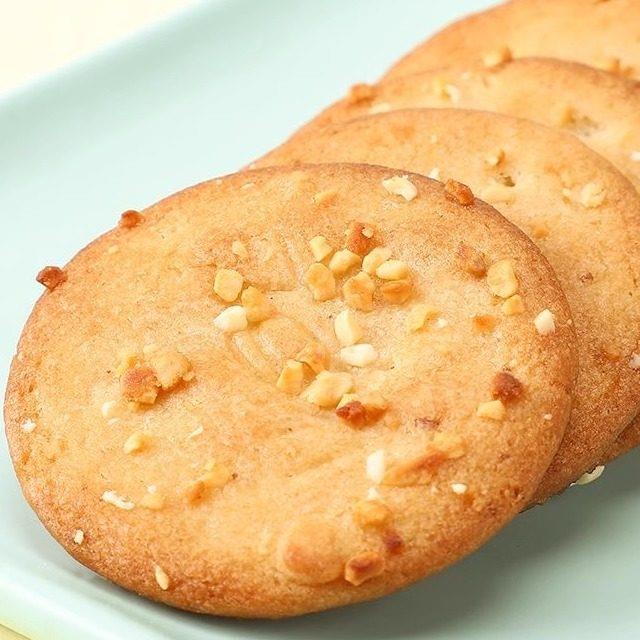 澳门品牌Topsavor金宇新娘脆饼干坚果脆饼干办公室零食罐头