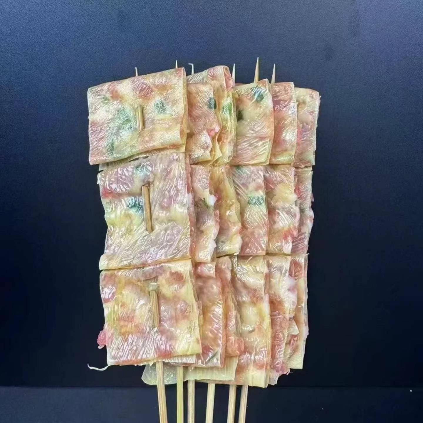 新品鲜肉片串猪肉豆皮片商用半成品油炸烧烤铁板食材豆皮包肉串串