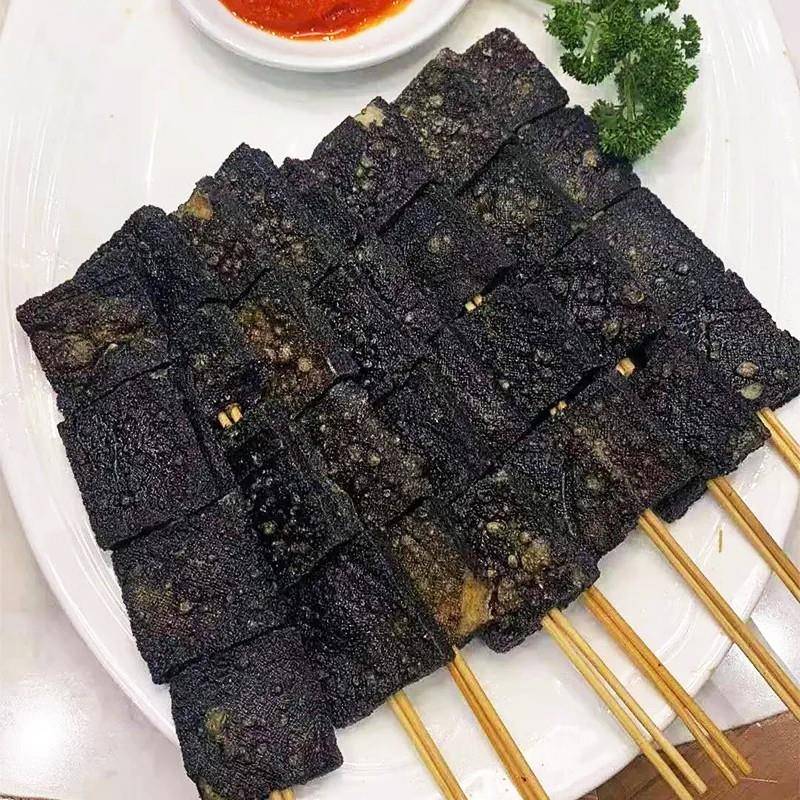 新品黑色臭豆腐串商用半成品摆摊开店专用长沙绍兴臭干子油炸烧烤