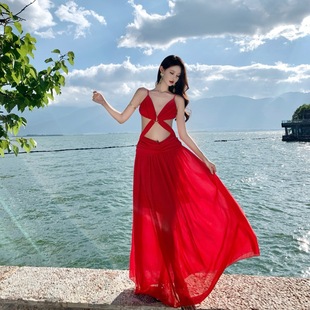 气质复古交叉绑带露背收腰显瘦吊带连衣裙女春夏海边度假 法式