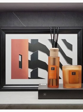 现代样板间书架雕塑摆件简约家居软装饰品挂画杯蜡香薰组合ZH2621