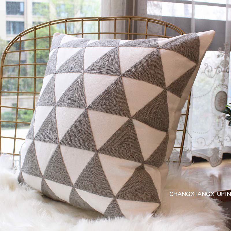 百佼美式刺绣花全棉靠垫套黄蓝色方形轻奢抱枕外皮样板房客厅民宿