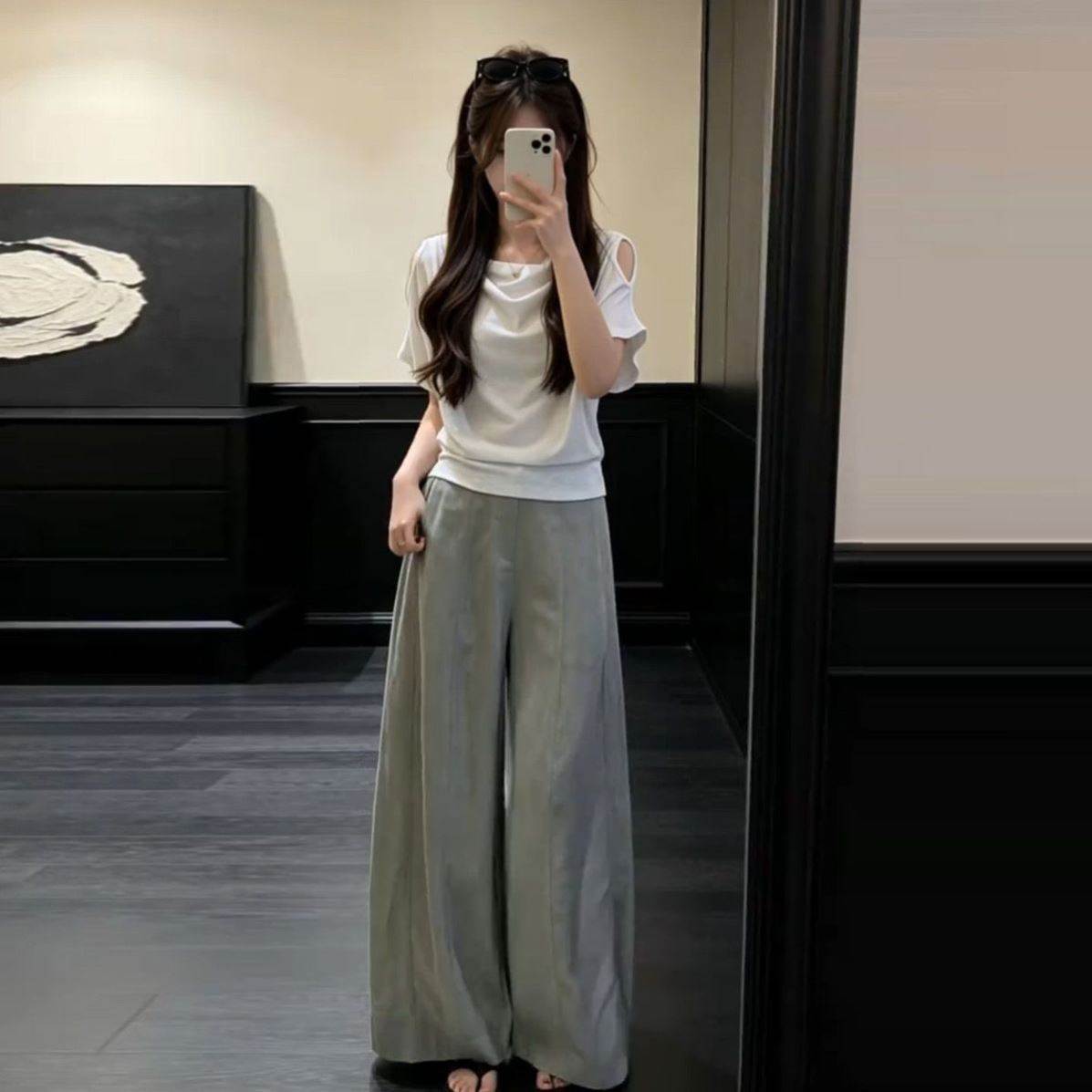 韩系松弛感休闲时尚女装夏季新款流行露肩修身上衣阔腿裤子两件套