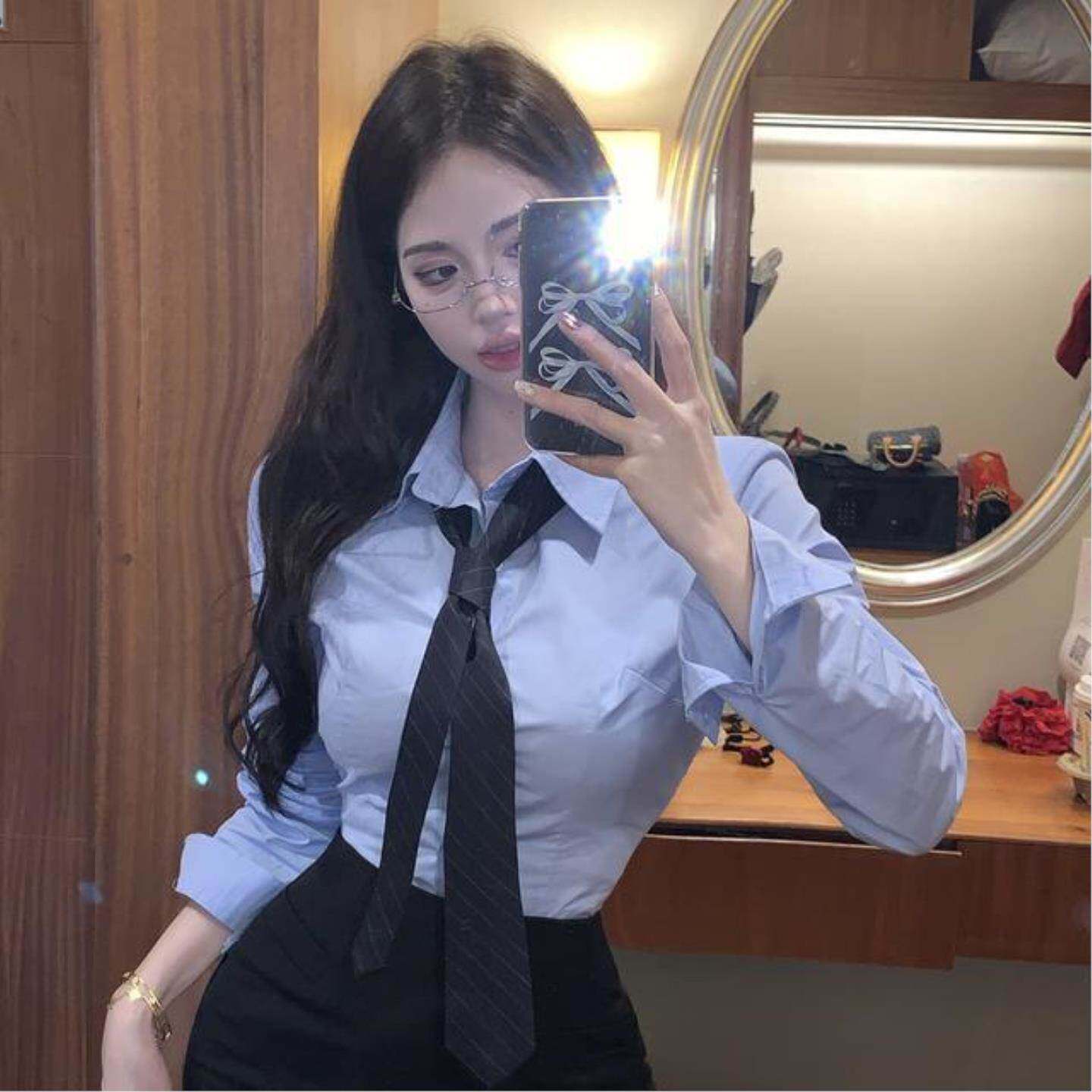 领带衬衫女春夏2026新款高级感气质长袖衬衣法式别致上衣职业套装
