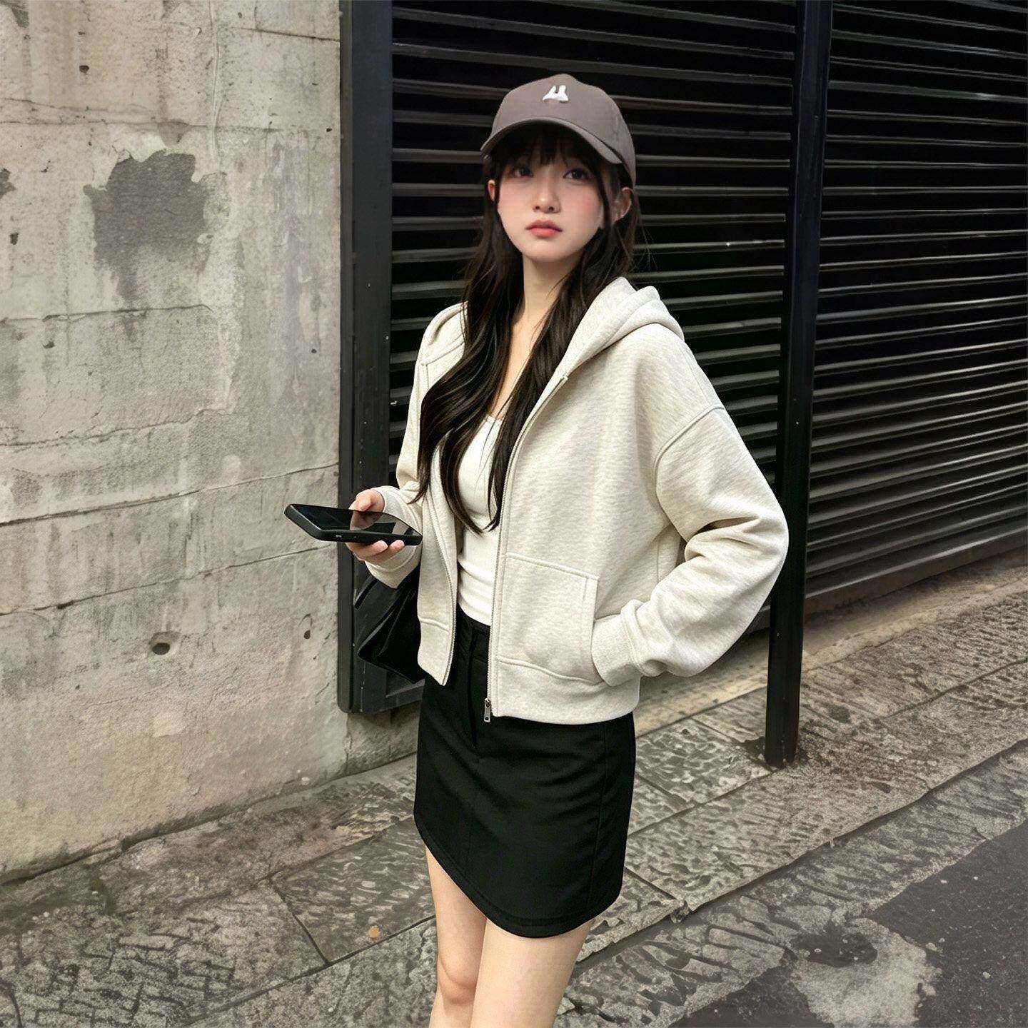 加绒灰白色短款外套女小个子拉链卫衣2026新款秋冬季宽松连帽上衣