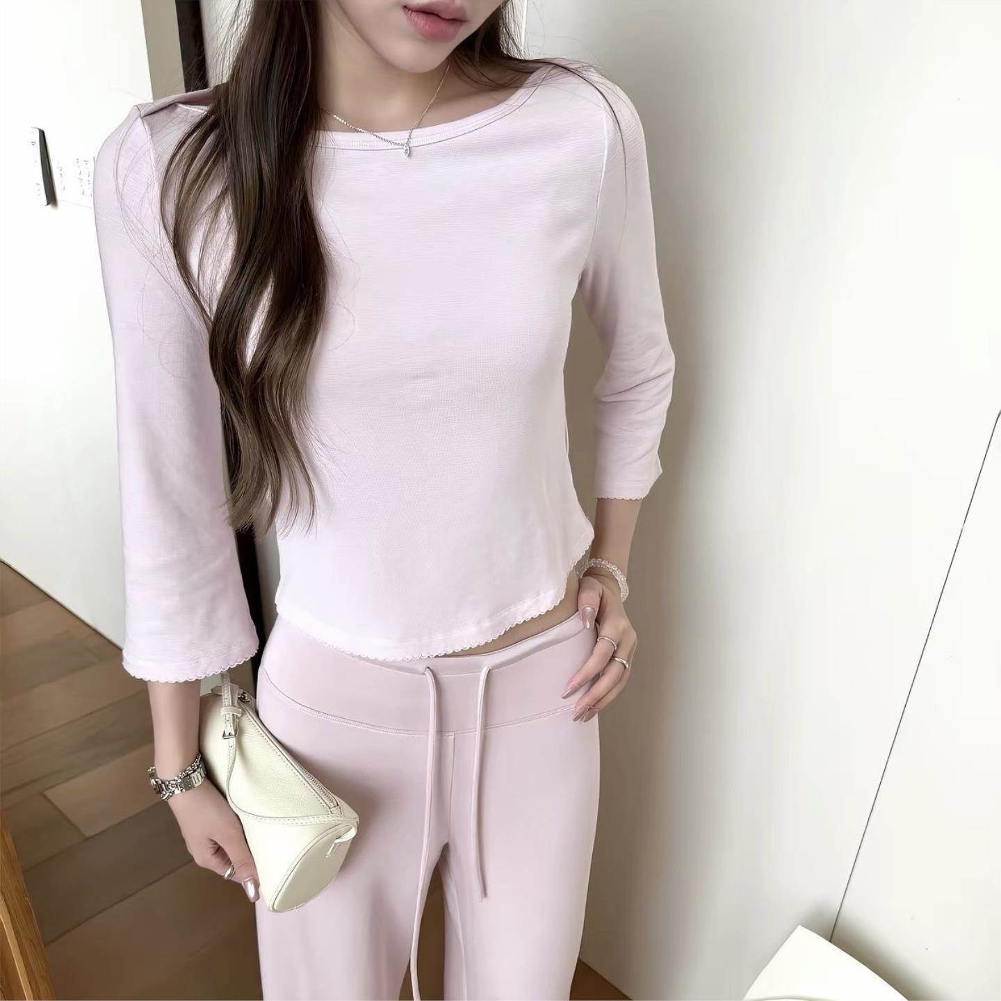 花边绣花天丝精梳棉混纺船领七分微喇袖T恤上衣女