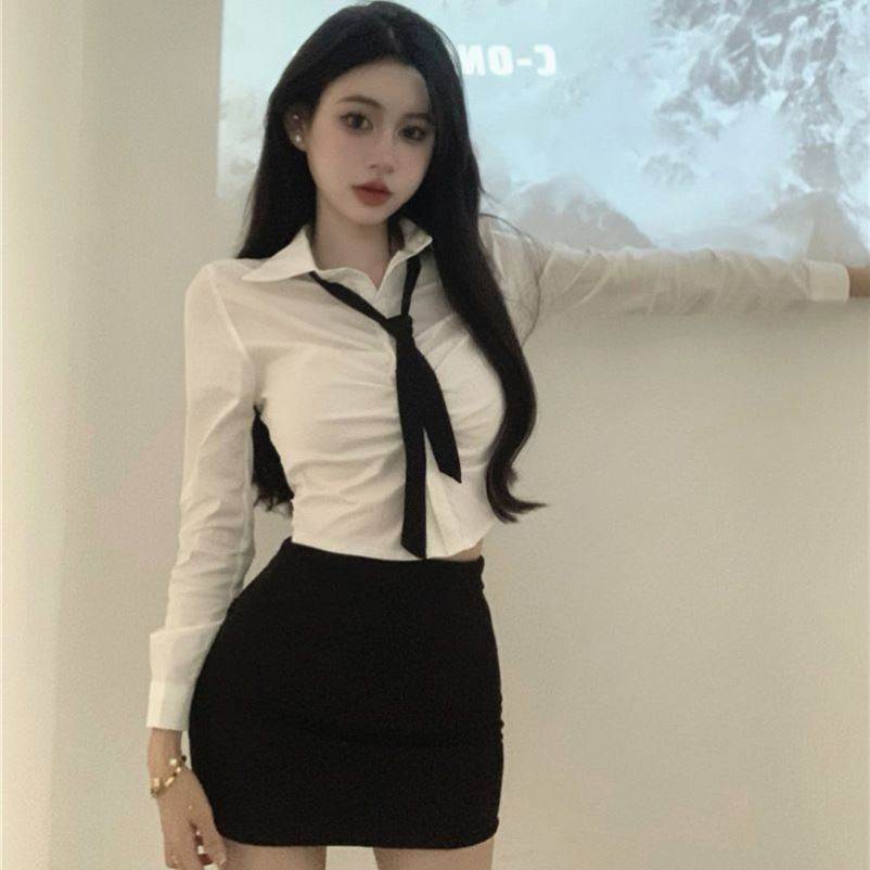 纯欲风白色领长袖衬衫女秋辣妹褶皱修身衬衣短款收腰开衫上衣
