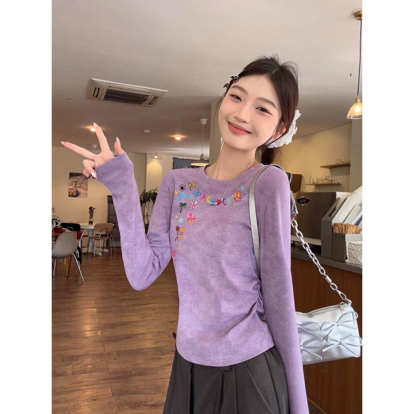 紫色正肩长袖t恤女秋季2026新款美式复古chic短款巨好看的小上衣