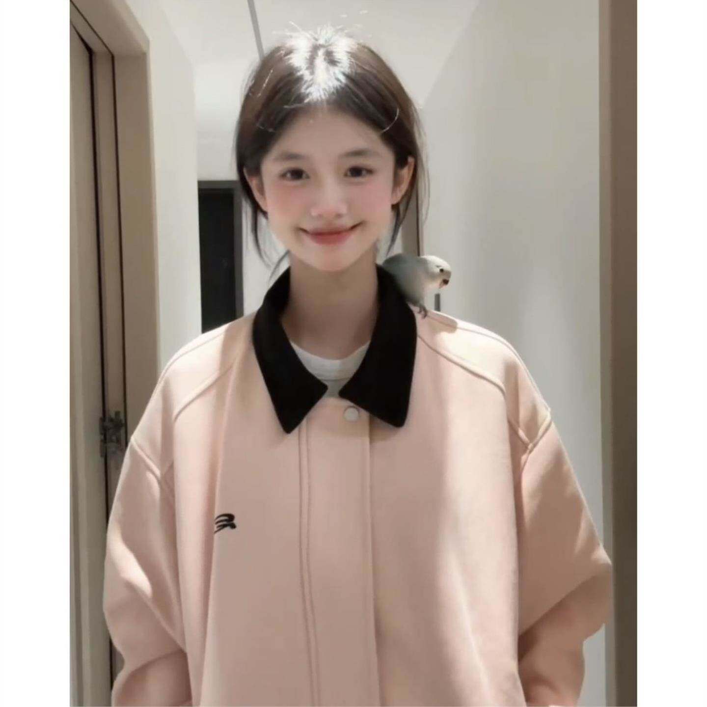 美式学院风麂皮加绒外套女秋冬新款宽松短款夹克棒球服圆领上衣