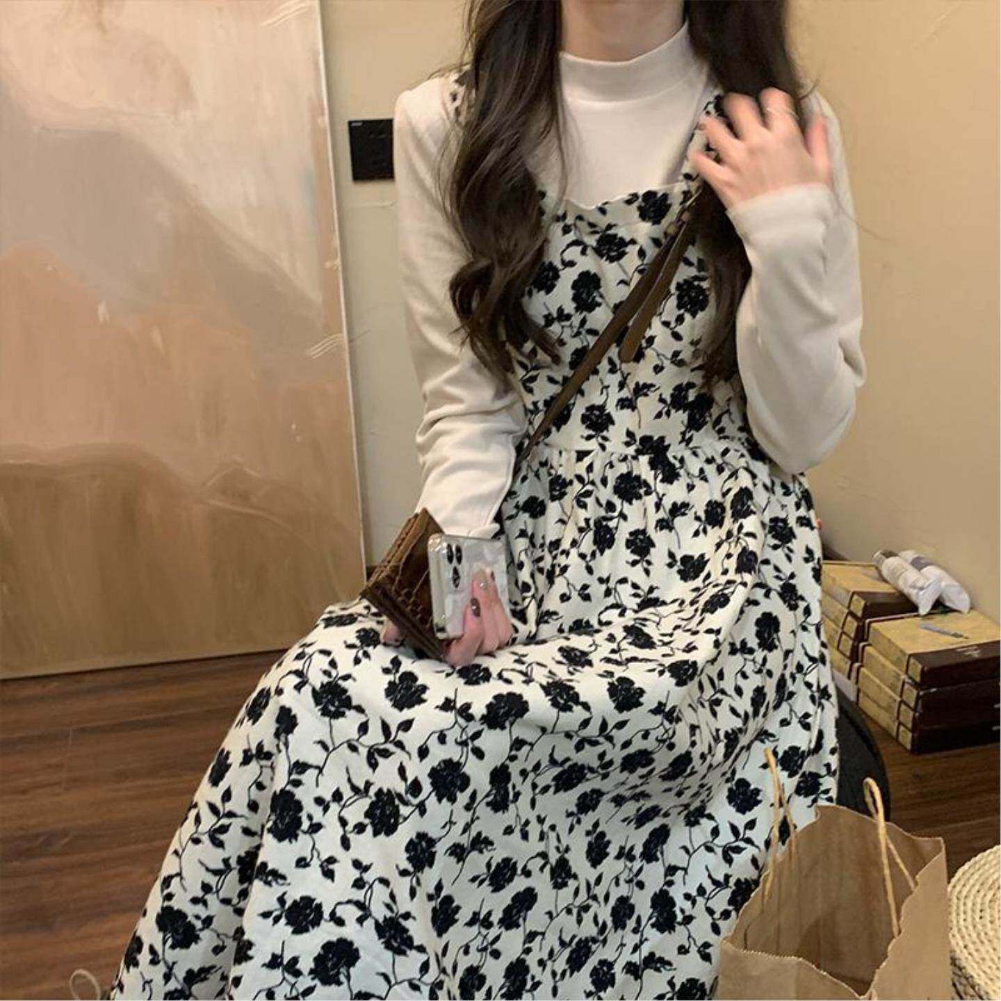 赫本风假两件碎花连衣裙女春夏新款设计感小众显瘦内搭中长款裙子