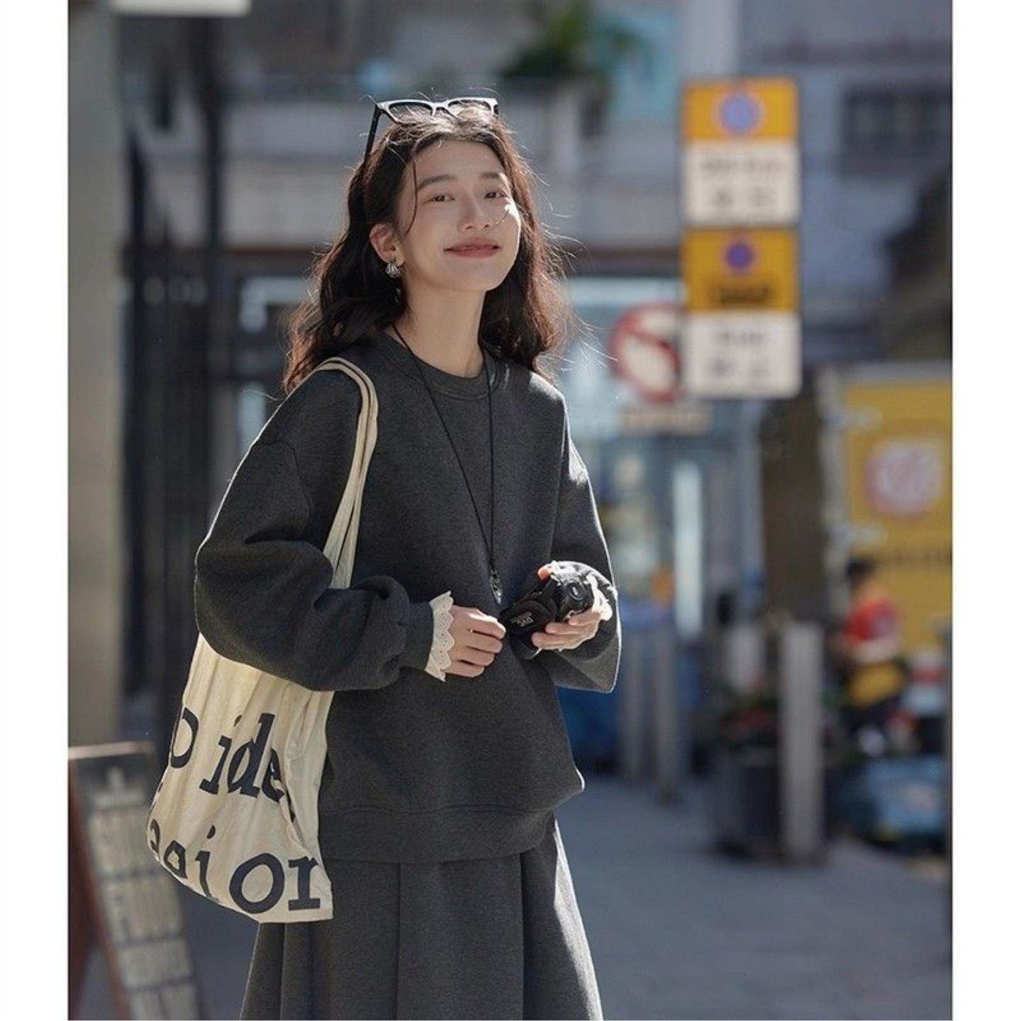灰色卫衣秋春季套装女2026新款超火两件套减龄穿搭一整套学院风女