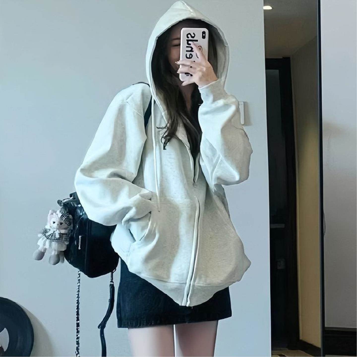 灰色连帽卫衣女初秋款拉链开衫上衣休闲显瘦2026新款宽松早秋外套