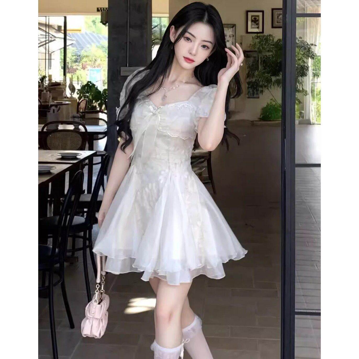 法式甜美网纱拼接绝美纯欲公主白月光气质连衣裙收腰显瘦蓬蓬裙子