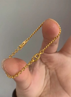 钛钢不掉色猪鼻子手錬女轻奢小众高级感精致百搭高颜值时尚手饰