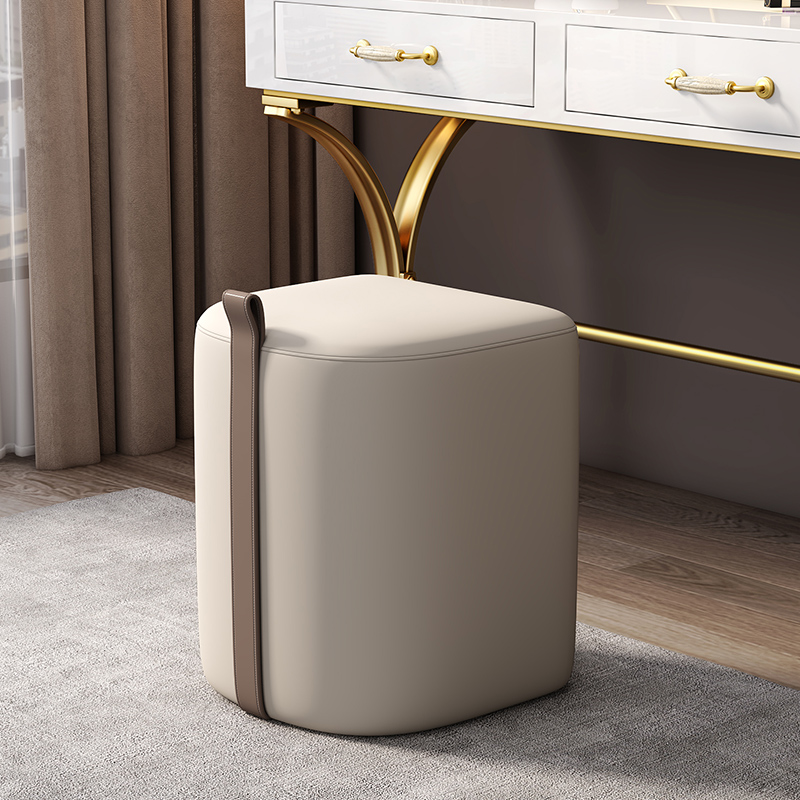 女生卧室化妆凳梳妆凳化妆台美甲椅子轻奢高级P感卧室家用矮凳圆