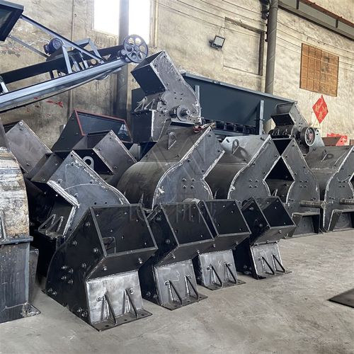 小型锤式破碎机配件 移动式锤破制砂机 车载鹅卵石碎石机厂家