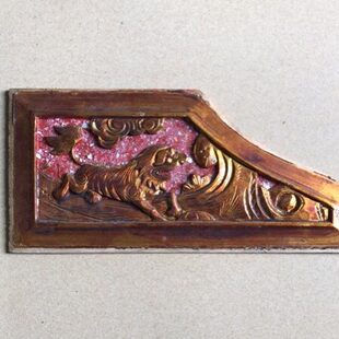 民國时金一对木雕老期描件狮子