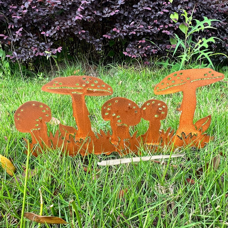 户外花园装饰铁艺仿真蘑菇插件 创意设计草坪园艺金属镂空工艺品