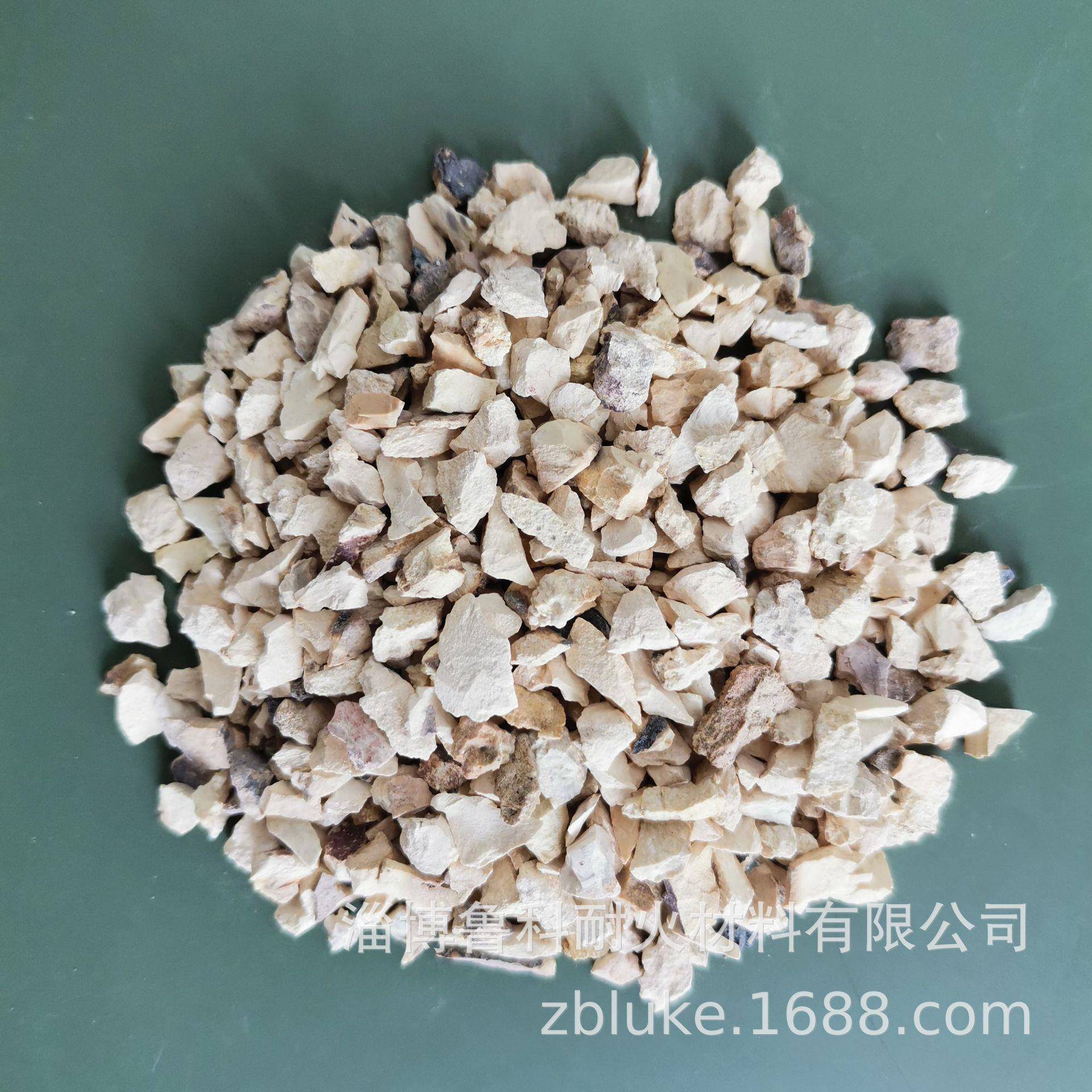 供应各种品级高铝骨料高铝细粉铝矾土骨料细粉