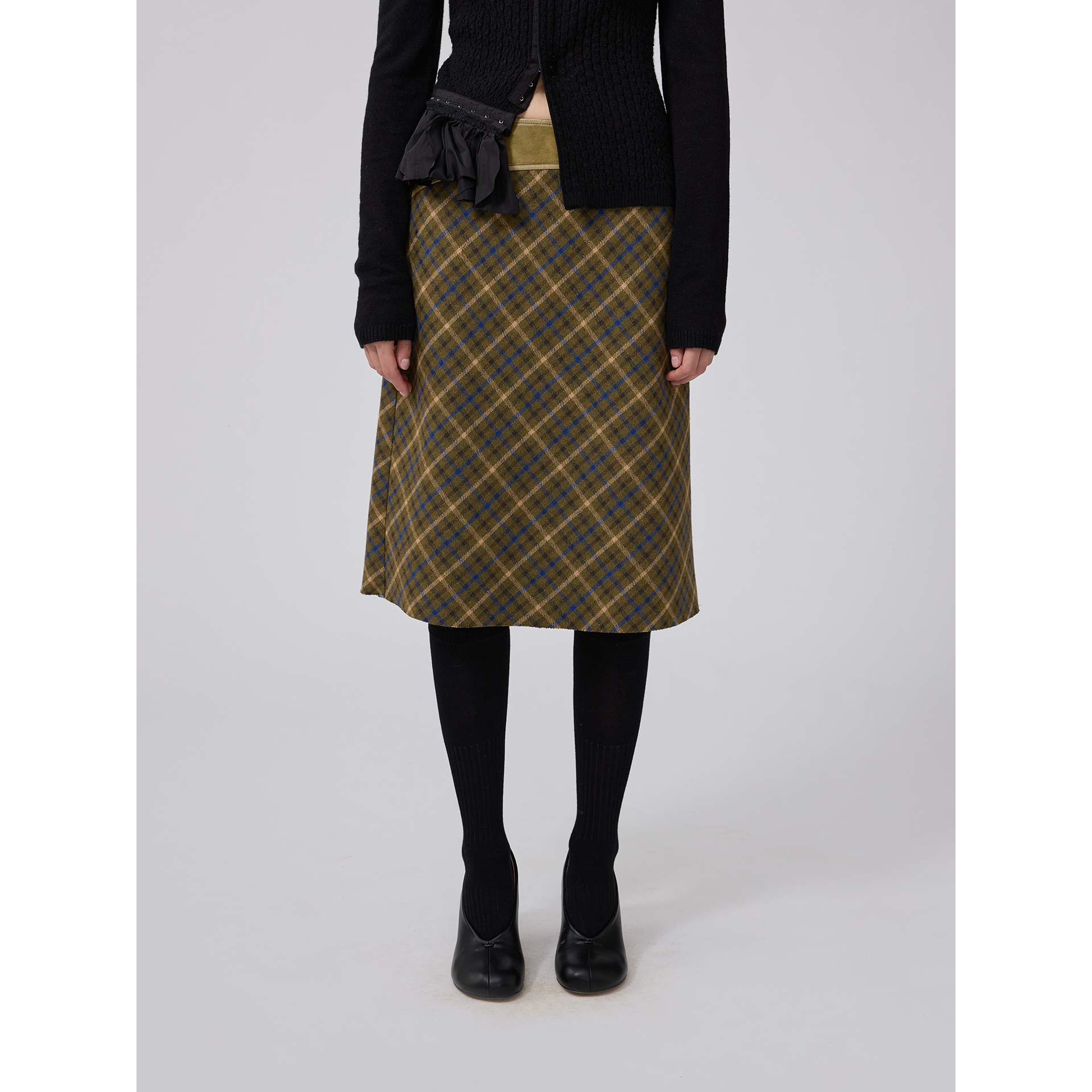 斜裁复古格纹A字半裙中裙