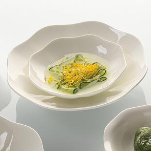 唐山骨瓷盘子7寸8寸盘子深盘陶瓷家用小凉菜盘纯白简约花边型盘子