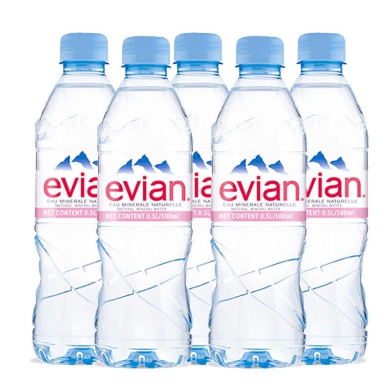 法国evian/依云矿泉水500ml瓶装进口天然弱碱性饮用水