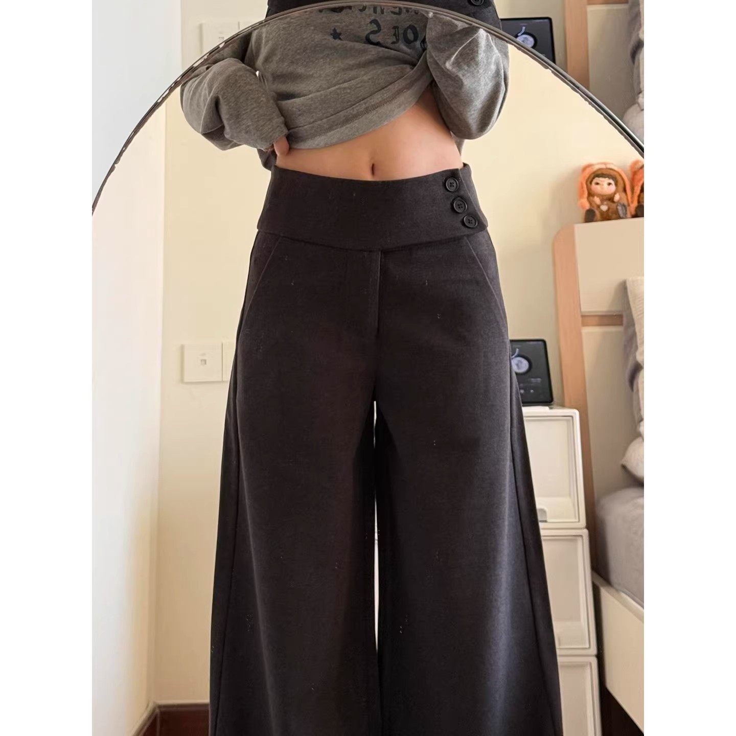 深灰色毛呢纽扣阔腿西装裤女秋冬低腰显瘦慵懒垂感拖地休闲直筒裤