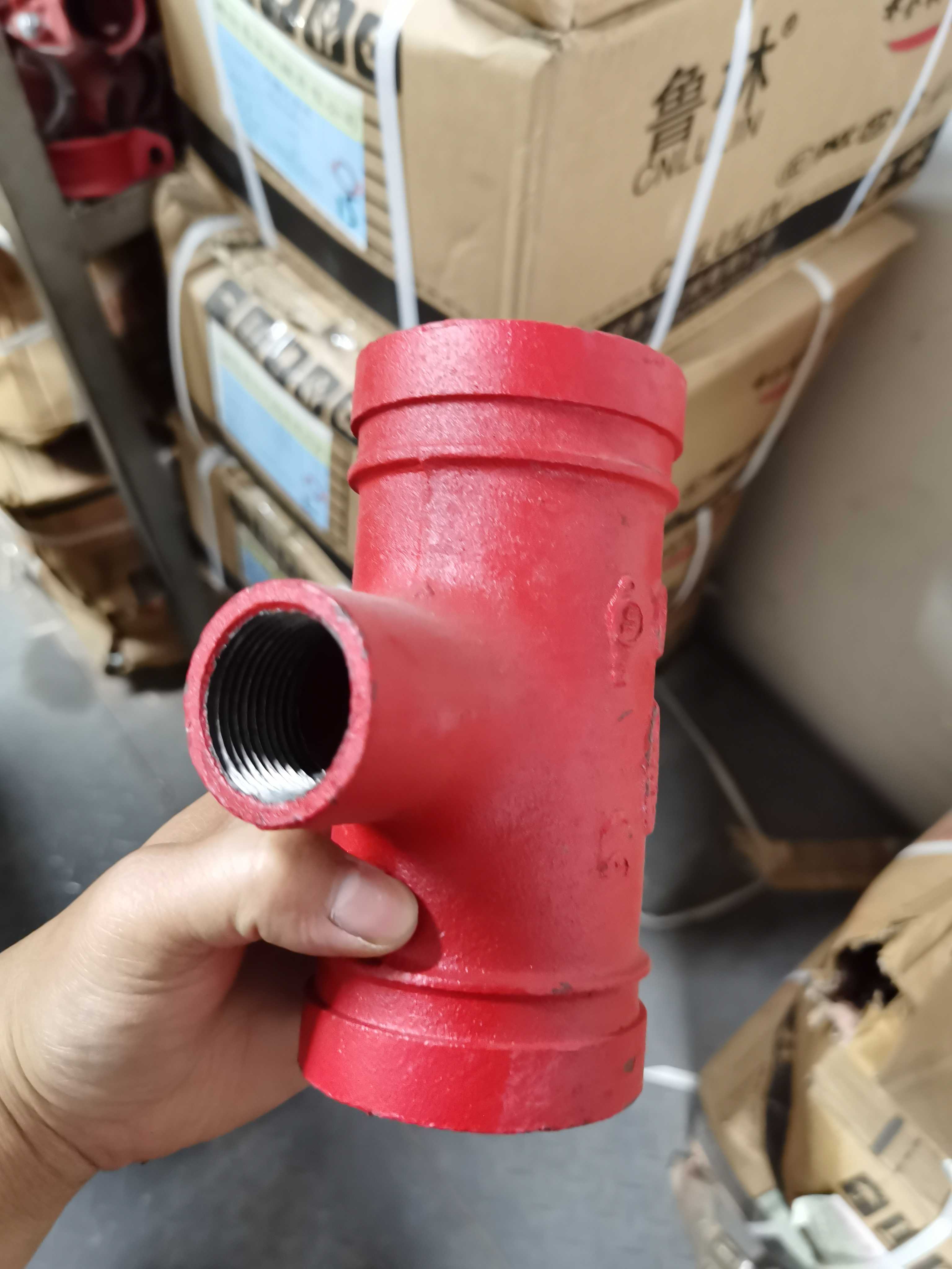 内丝沟槽三通两头沟槽中间内丝三通5* 沟槽三通*7 *7