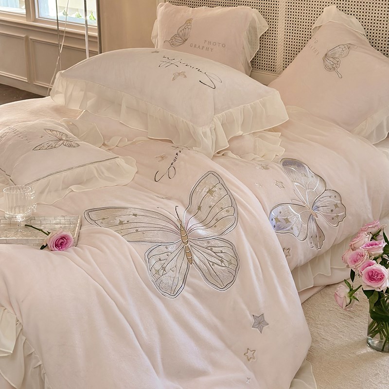 法式公风类加厚四件冬季保暖珊瑚绒蝴蝶刺绣被床笠