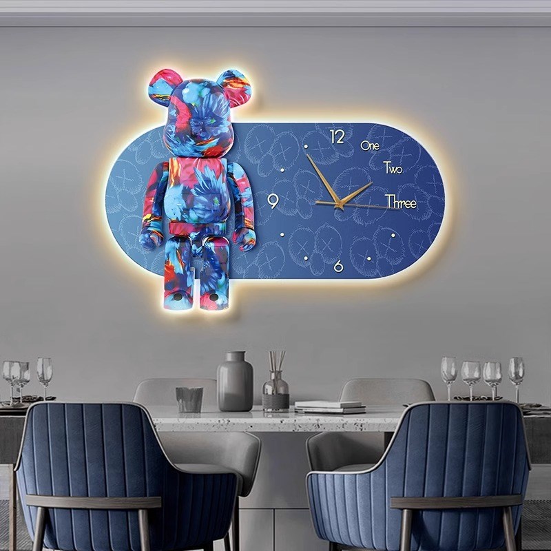 LED发光静音钟表餐厅挂钟灯画暴力熊客厅装饰画22新款卧室壁灯