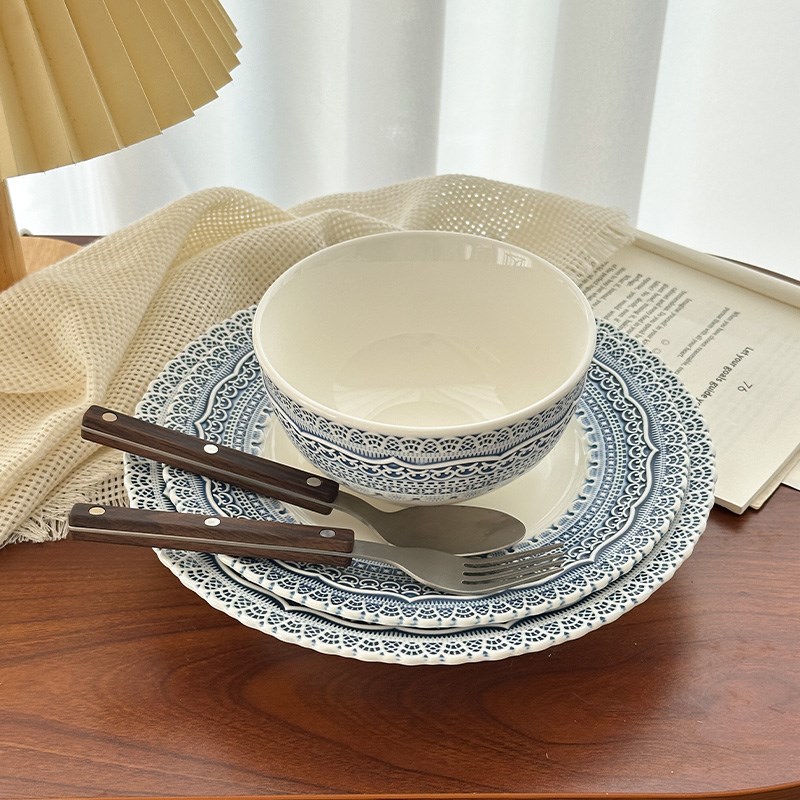 穆尼 法式复古蓝蕾丝浮雕碗盘西餐盘陶瓷草帽意面盘沙拉蔬菜深盘