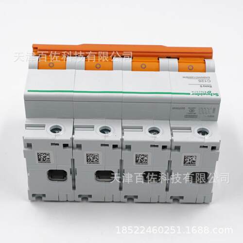 EA9断路器EA9AH 4P C125A断路器EA9AH4C125NEW空开断路器