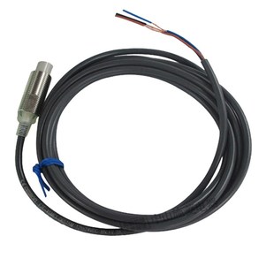 三线式 E2E ..接近开关E2E 感应器DC24V X5ME1